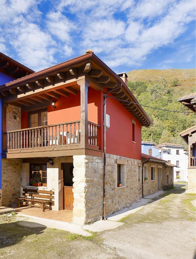 Villa Casa Celis 2 By El Balcon Del Sueve La Villa Exterior foto